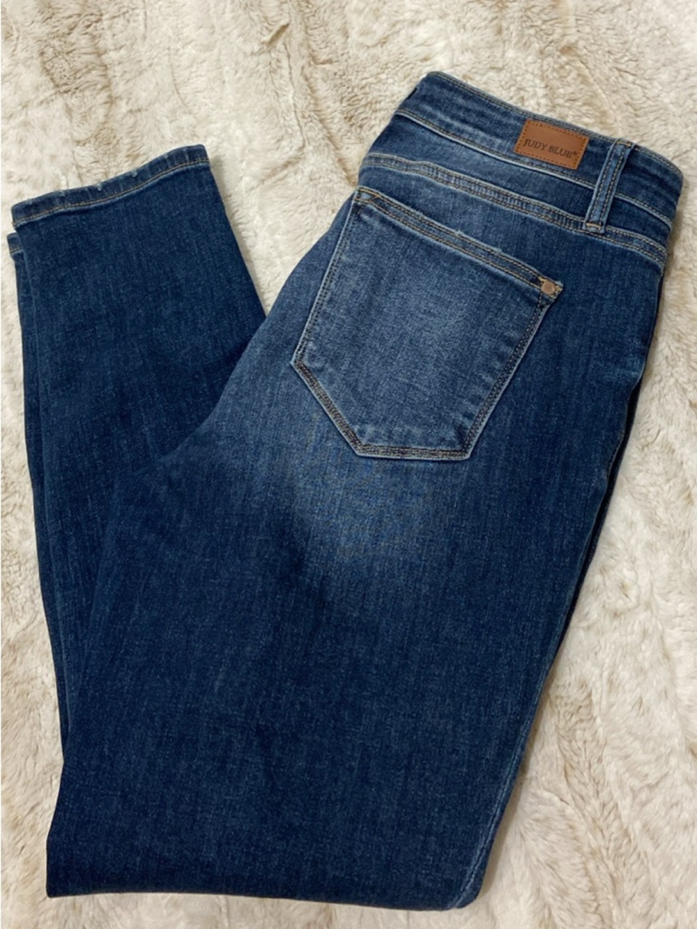 Judy Blue Medium-Dark Blue Skinny Jeans - Picture 1 of 6